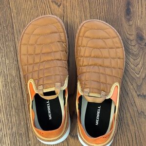 Merrell Hut Moc Men's Brown/Orange Quilted Slip-Ons